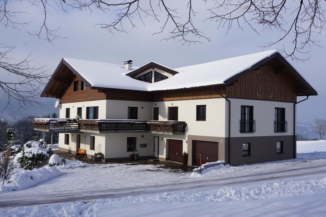 Ferienwohnung Hausleitner Zell am Moos Eksteriør billede